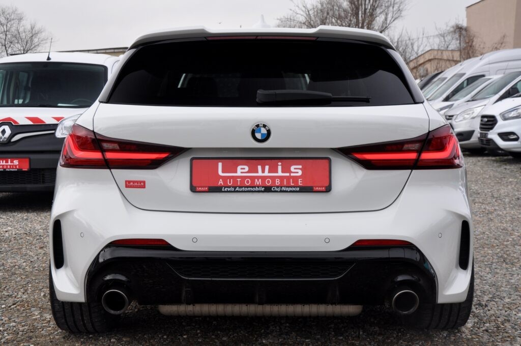 BMW M135i xDrive Automatic - 2019 - Levis Automobile