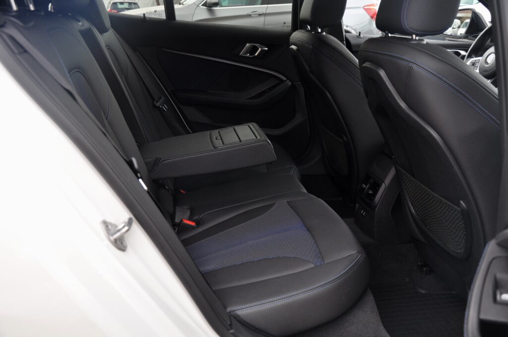 BMW M135i xDrive Automatic - 2019 - Levis Automobile