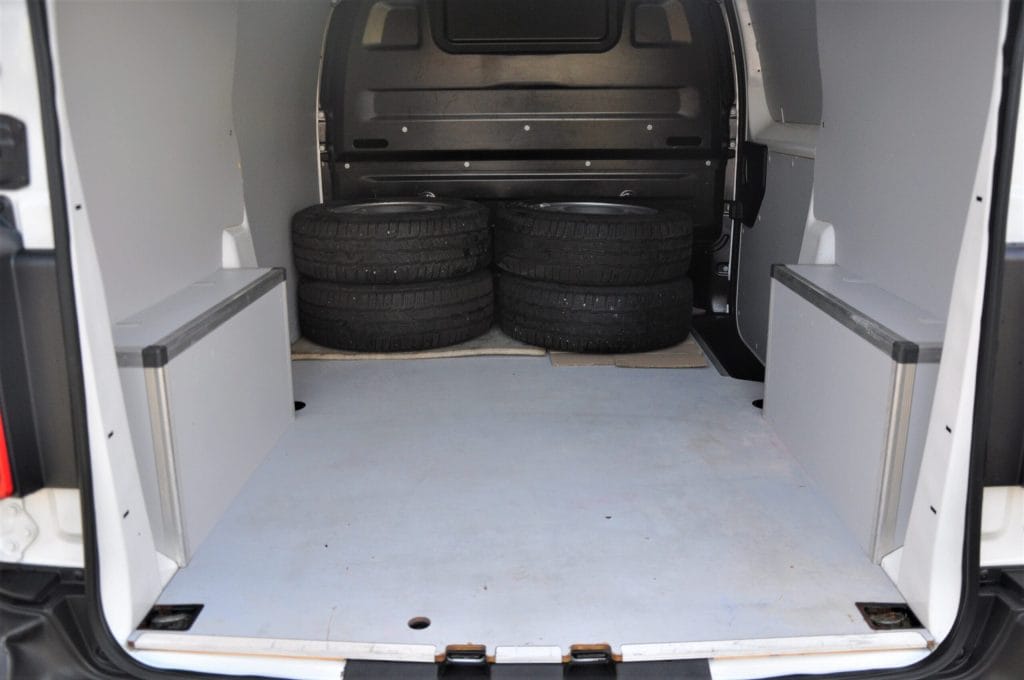 Peugeot Expert Van 3 Locuri - 2018 - Levis Automobile