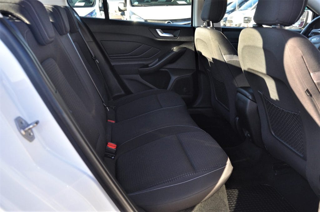 Ford Focus Sedan Automat - 2018 - Levis Automobile