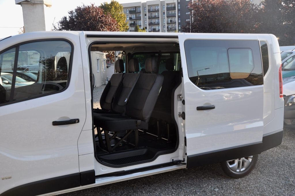 Nissan NV300 Kombi 8 Locuri - 2018 - Levis Automobile