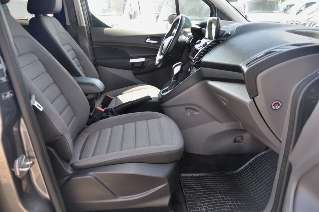 Ford Tourneo Connect 5 Locuri Automat - 2018 - Levis Automobile