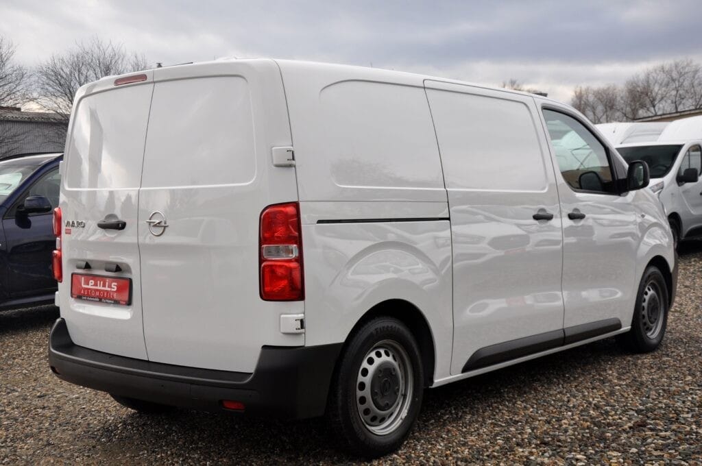 Opel Vivaro Van 3 Locuri - 2021 - Levis Automobile
