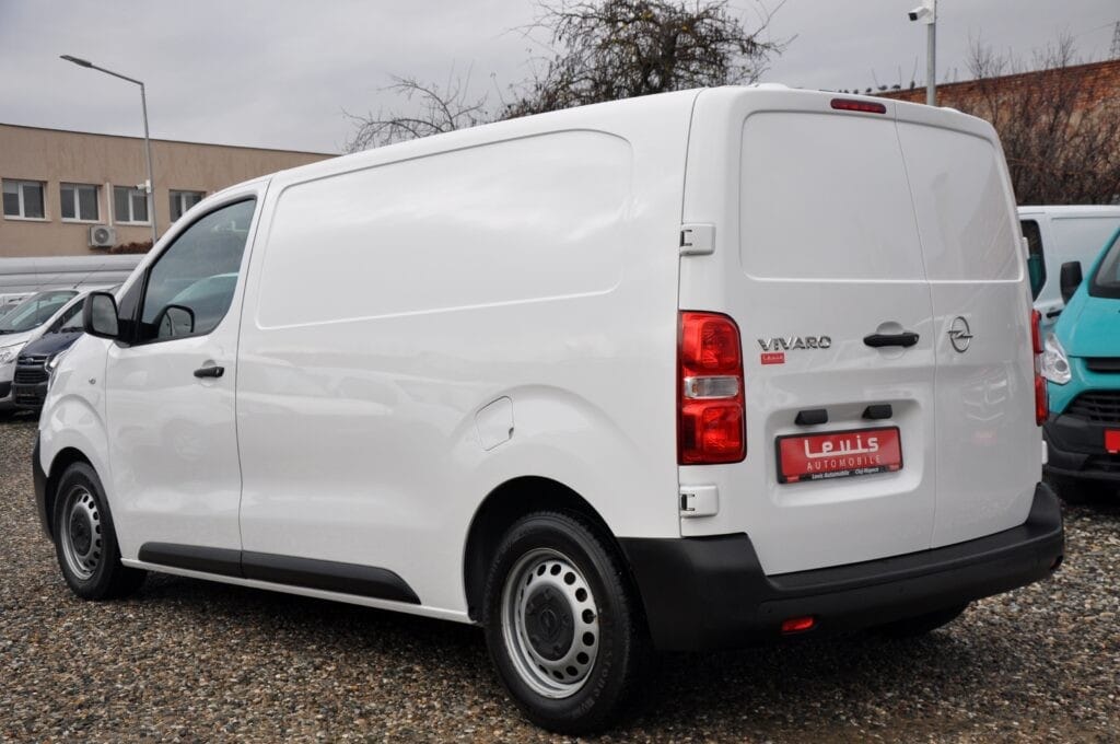 Opel Vivaro Van 3 Locuri - 2021 - Levis Automobile
