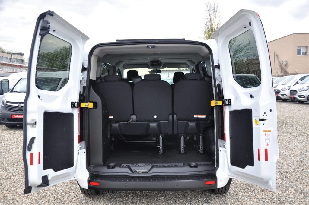 Ford Transit Custom Kombi 8 Locuri - 2018 - Levis Automobile