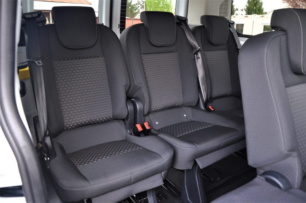 Ford Transit Custom Kombi 8 Locuri - 2018 - Levis Automobile