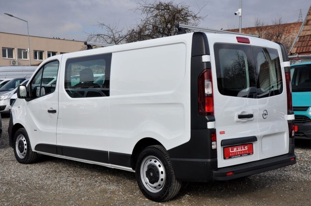 Opel Vivaro L2H1 Doka 6 Locuri - 2017 - Levis Automobile