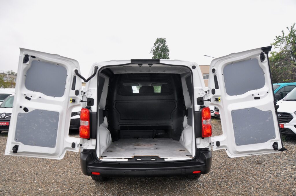 Citroen Jumpy L2H1 Doka 6 Locuri - 2019 - Levis Automobile