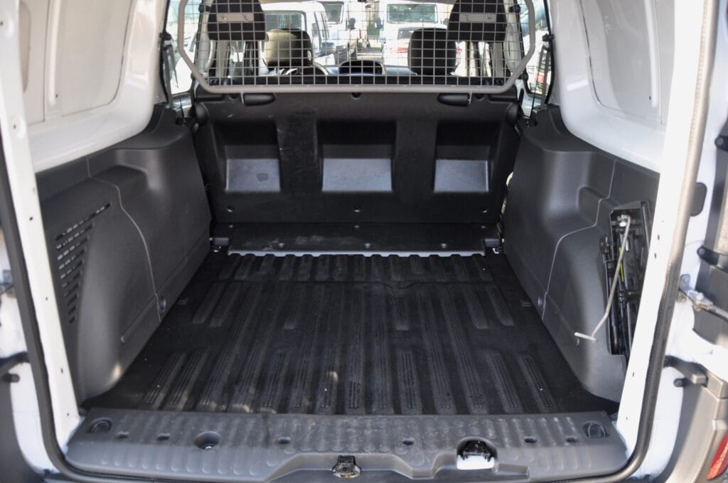 Renault Kangoo L2H1 5 Locuri - 2020 - Levis Automobile