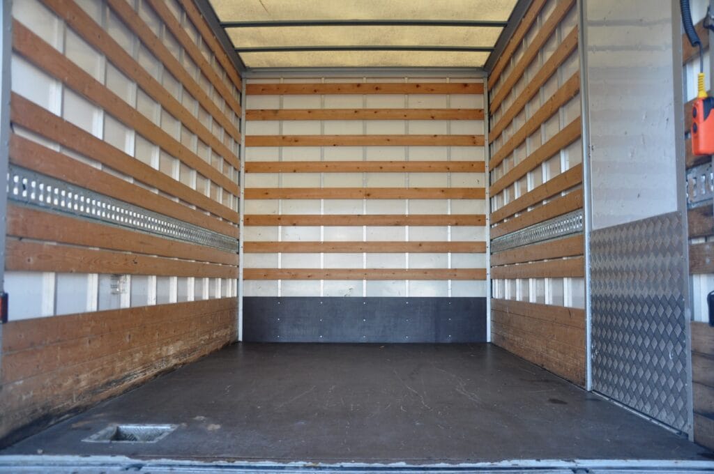 Ford Transit Punte Dubla Lift - 2015 - Levis Automobile