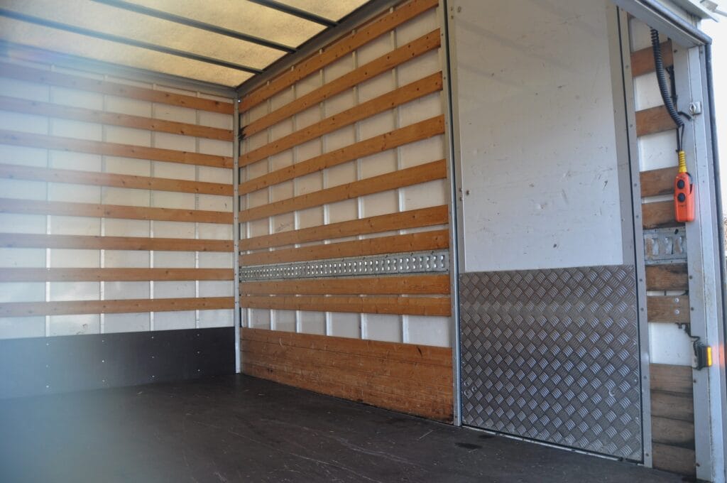 Ford Transit Punte Dubla Lift - 2015 - Levis Automobile