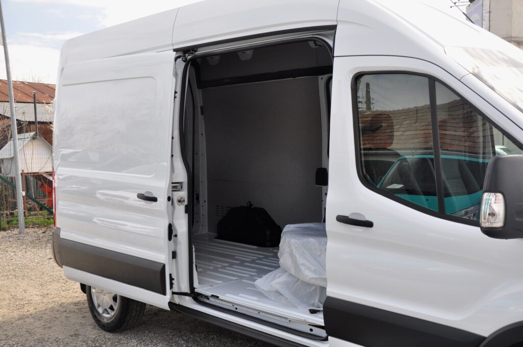 Ford Transit L3H3 Automat - 2019 - Levis Automobile