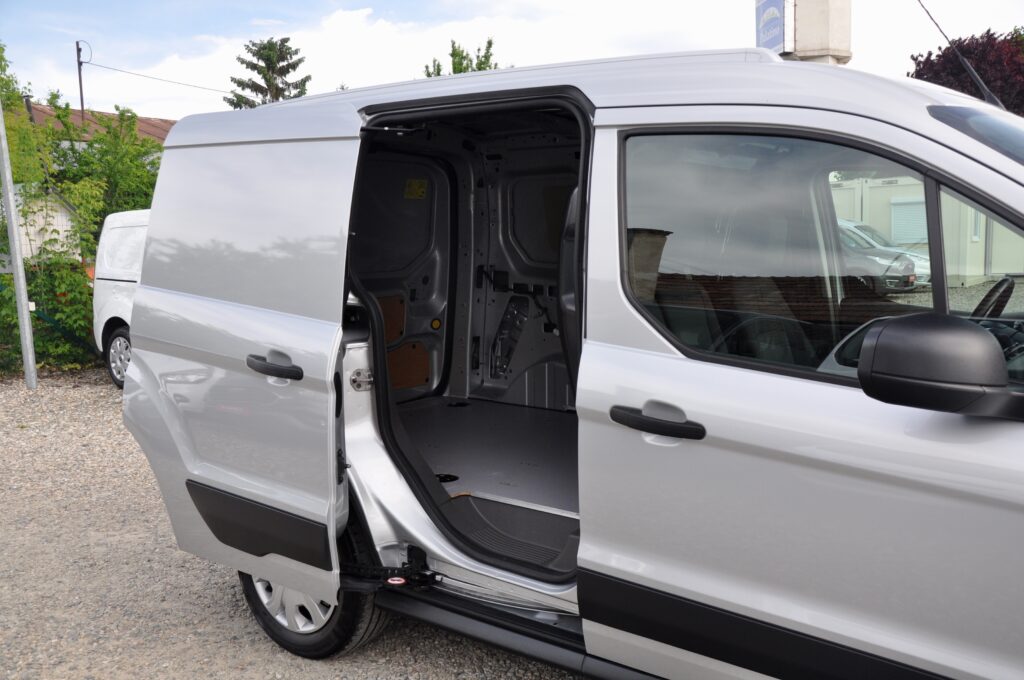 Ford Transit Connect Automat - 2019 - Levis Automobile