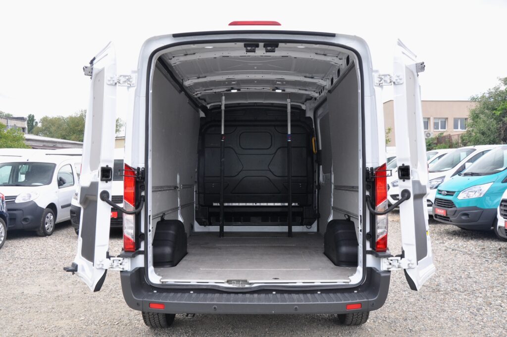 Ford Transit L3H2 3 Locuri - 2019 - Levis Automobile