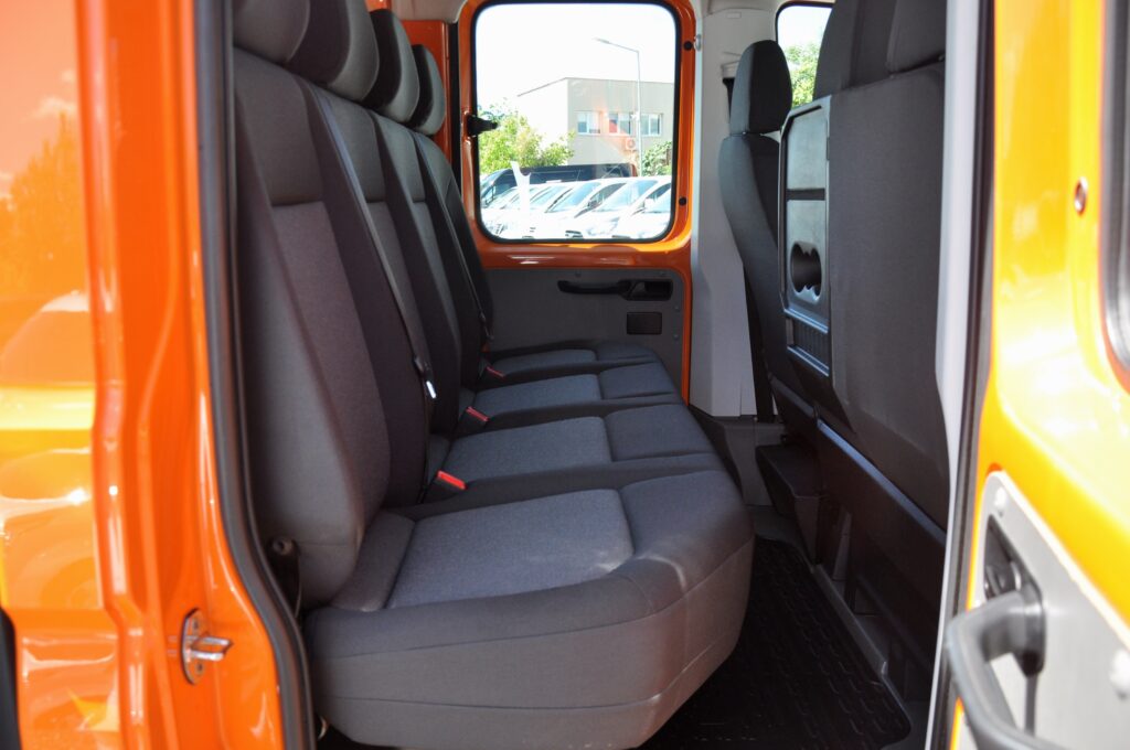 Volkswagen Crafter Doka 7 Locuri - 2018 - Levis Automobile