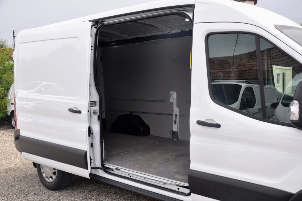 Ford Transit L3H2 Furgon 3L - 2019 - Levis Automobile