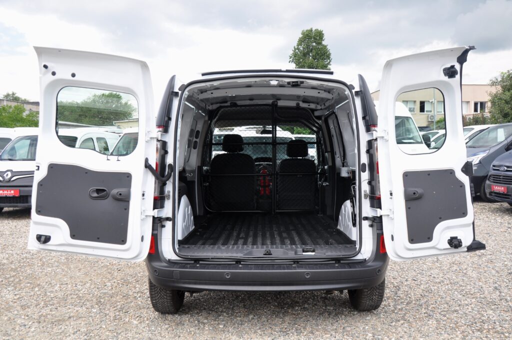 Renault Kangoo L2H1 Van - 2021 - Levis Automobile