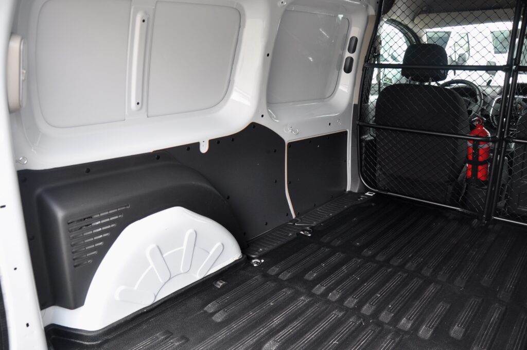 Renault Kangoo L2H1 Van - 2021 - Levis Automobile