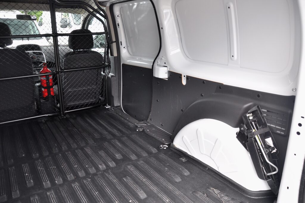 Renault Kangoo L2H1 Van - 2021 - Levis Automobile