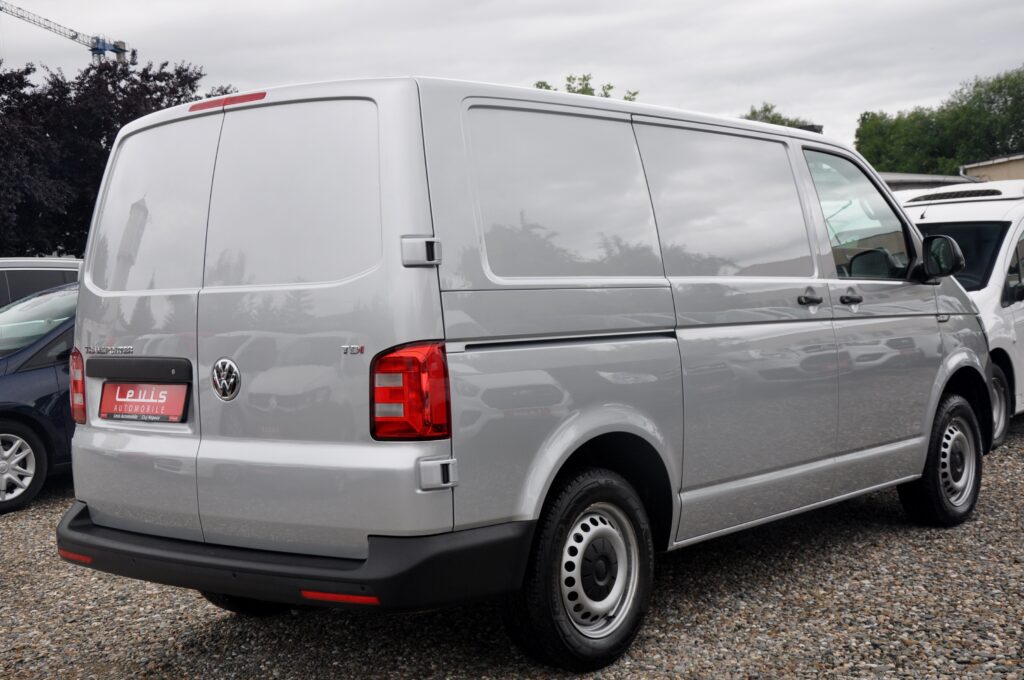 Volkswagen Transporter T6 Van Automat - 2017 - Levis Automobile