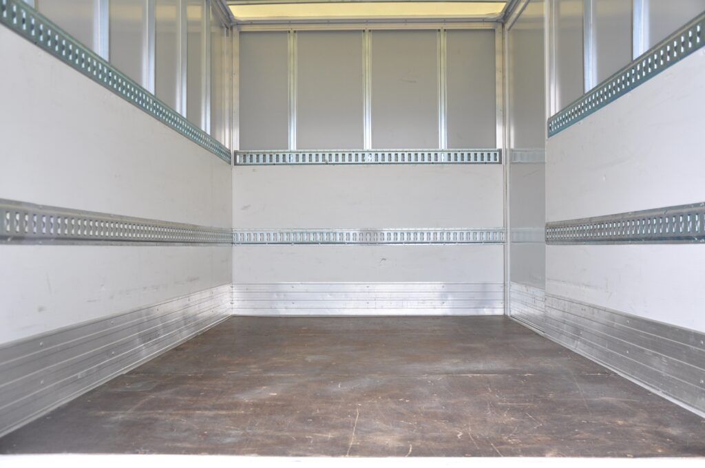 Renault Master Carosat Cub Lift - 2018 - Levis Automobile