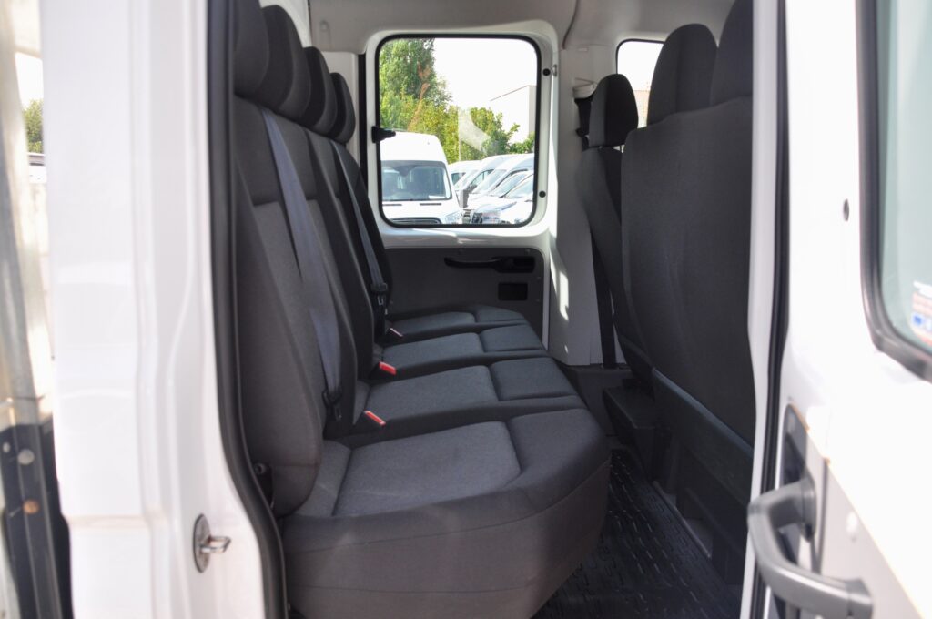 Volkswagen Crafter Doka 7L 4Motion - 2021 - Levis Automobile