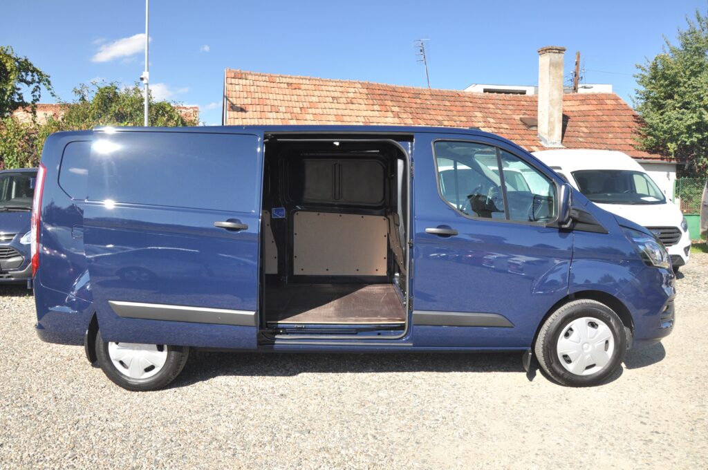 Ford Transit Custom L2H1 Van - 2020 - Levis Automobile