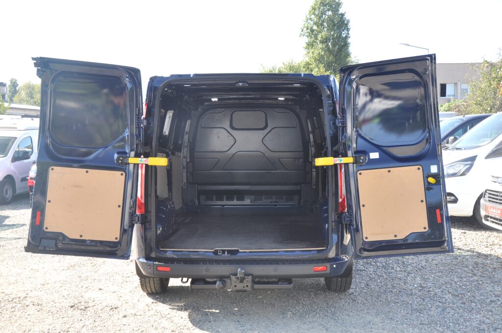 Ford Transit Custom L2H1 Van - 2020 - Levis Automobile