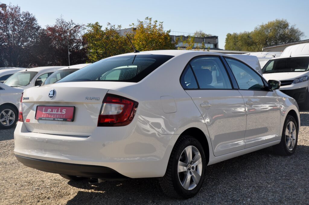 Skoda Rapid Hatchback - 2019 - Levis Automobile