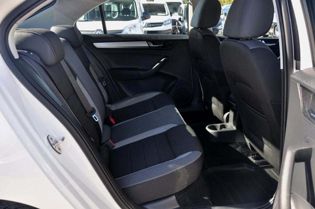 Skoda Rapid Hatchback - 2019 - Levis Automobile