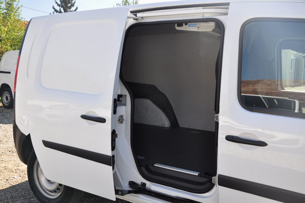 Renault Kangoo L2H1 Van - 2020 - Levis Automobile