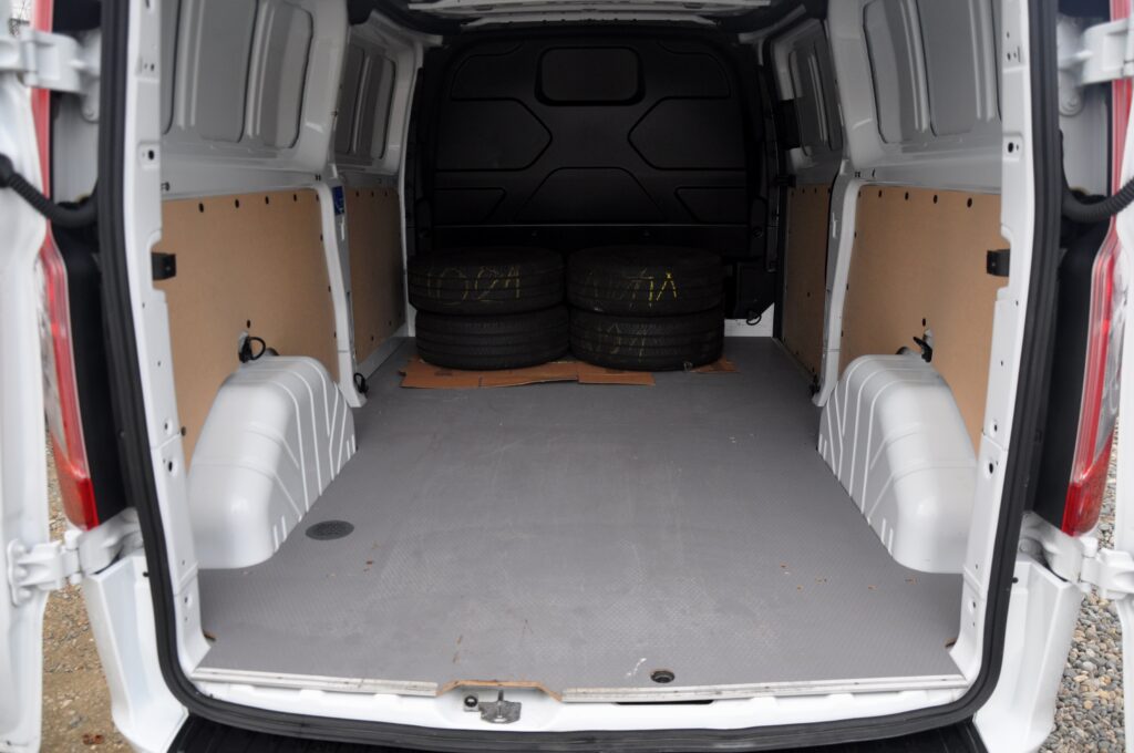 Ford Transit Custom L2H1 Van - 2020 - Levis Automobile