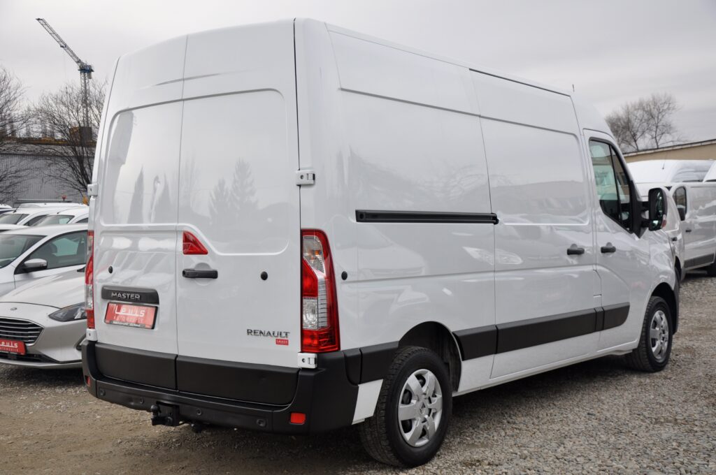 Renault Master L2H2 Van - 2021 - Levis Automobile