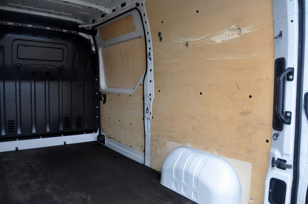 Renault Master L2H2 Van - 2021 - Levis Automobile