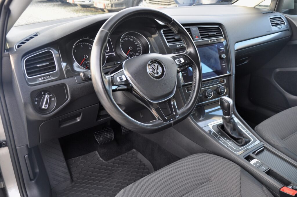 Volkswagen Golf 7 Variant Automat - 2018 - Levis Automobile