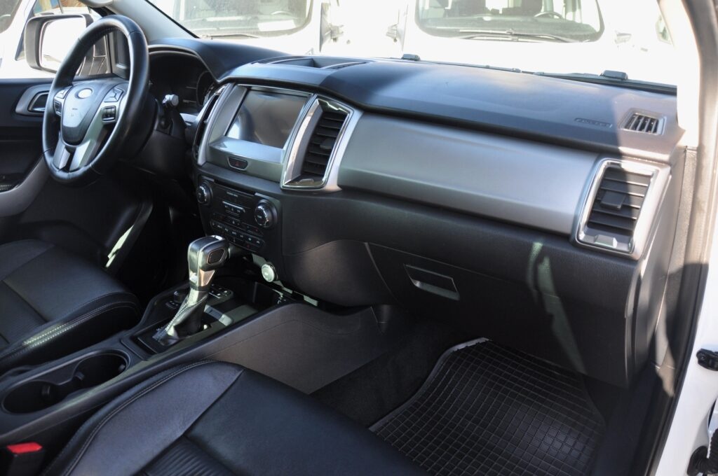 Ford Ranger Automat Double Cab Limited - 2020- Levis Automobile