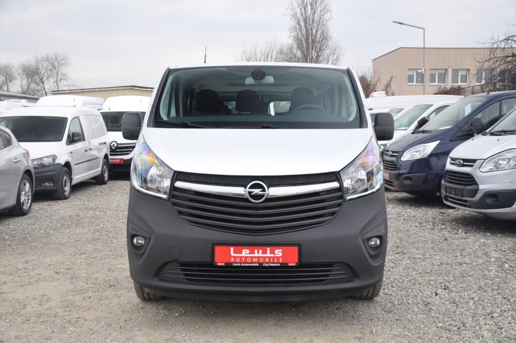 Opel Vivaro L2H1 9 locuri - 2018 - Levis Automobile