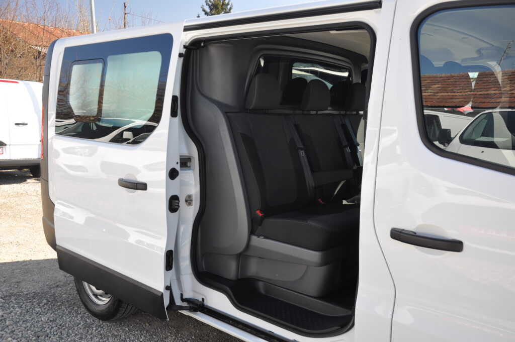 Renault Trafic L2H1 Doka 6L - 2020 - Levis Automobile