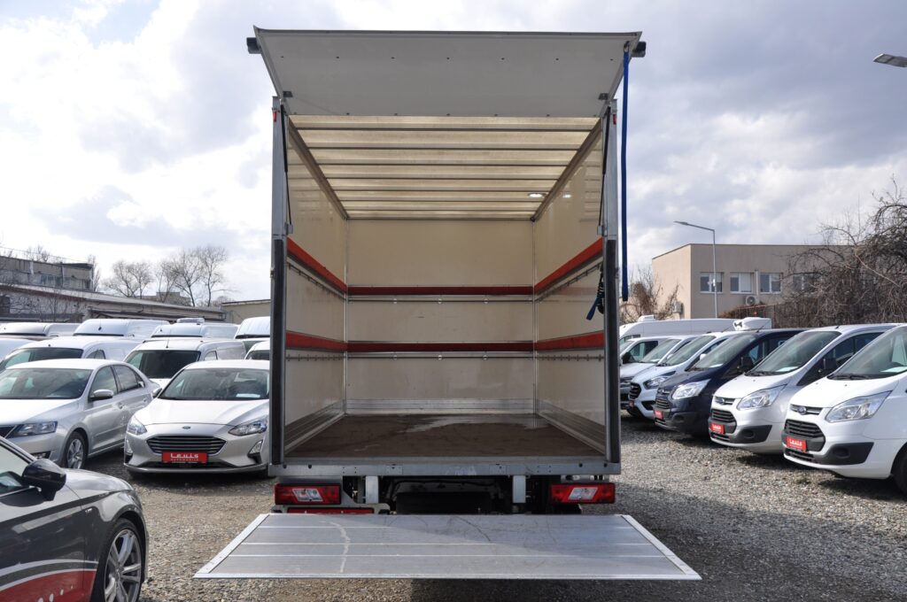 Ford Transit L4 Koffer + Lift - 2022 - Levis Automobile