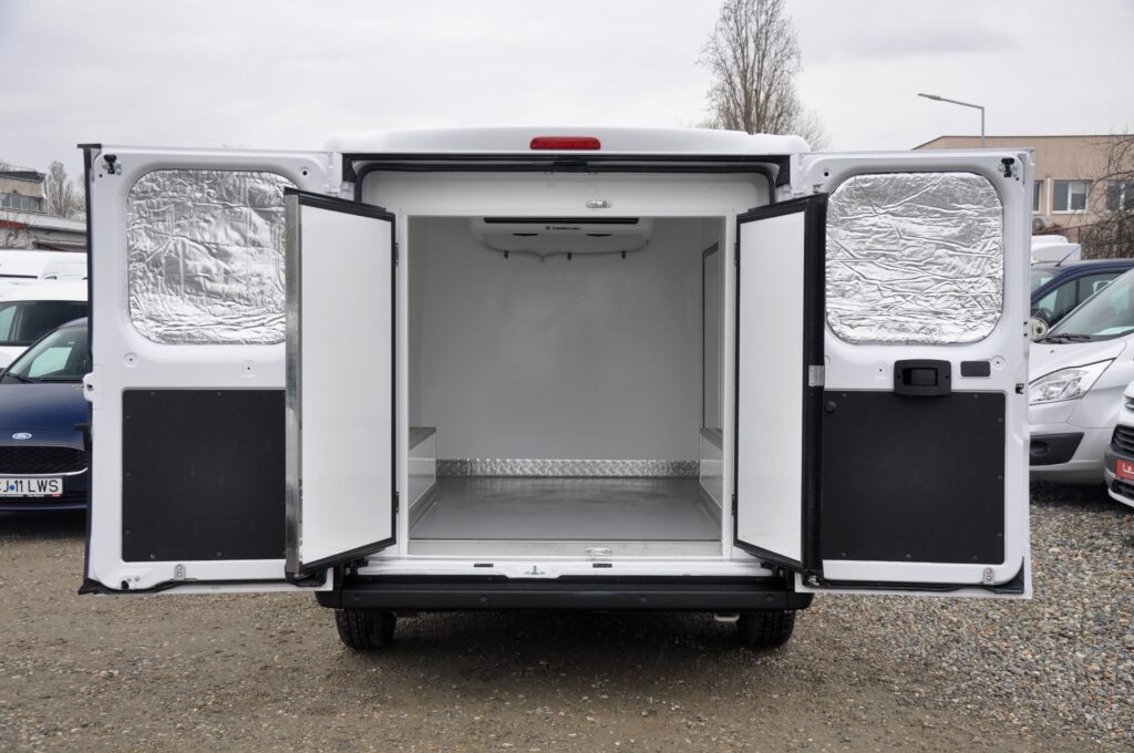 Peugeot Boxer Van Frigorific - 2023 - Levis Automobile