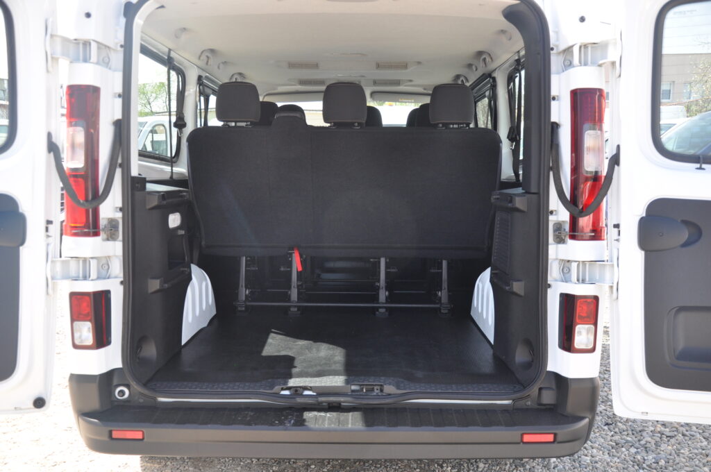 Renault Trafic L2H1 9 Locuri - 2018 - Levis Automobile