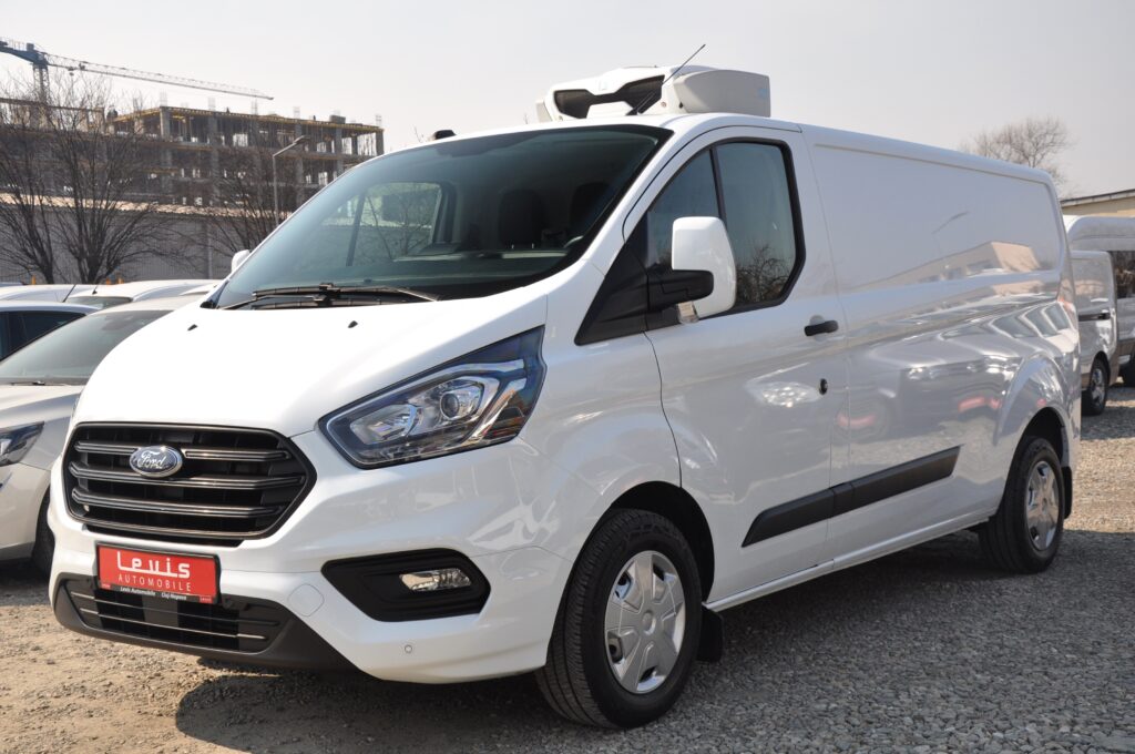 Ford Transit Custom Frigorific: o autoutilitară pentru afacerea ta