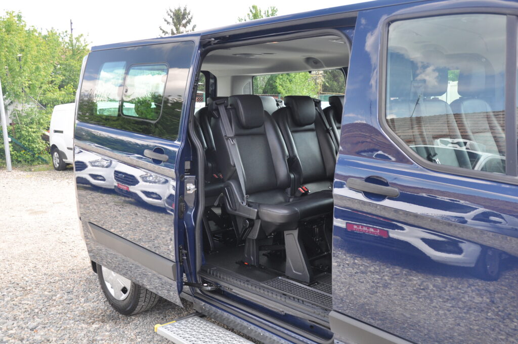 Ford Transit Custom L2H1 9 Locuri Aut - 2018 - Levis Automobile