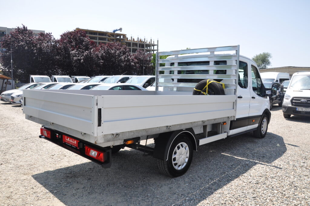 Ford Transit L4 Doka 7 Locuri - 2023 - Levis Automobile