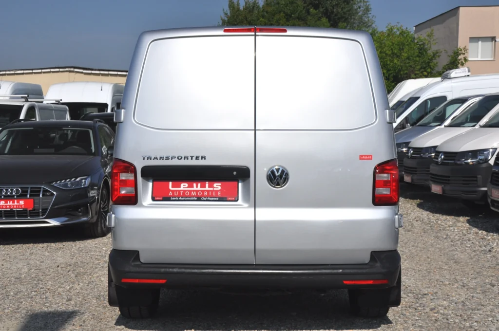Volkswagen Transporter T6 Doka - 2019 - Levis Automobile