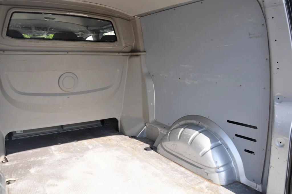 Volkswagen Transporter T6 Doka - 2019 - Levis Automobile