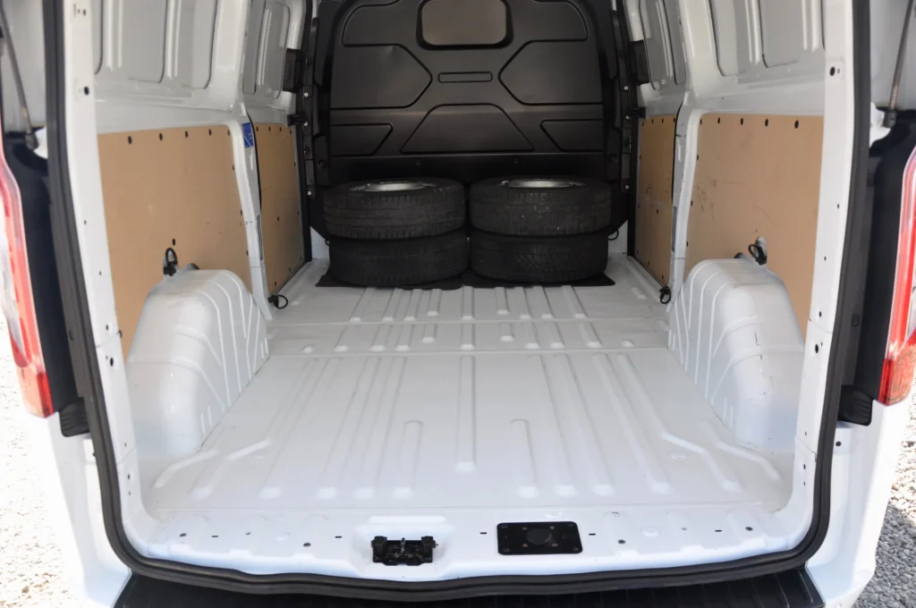 Ford Transit Custom L2H1 Van AUT - 2020 - Levis Automobile