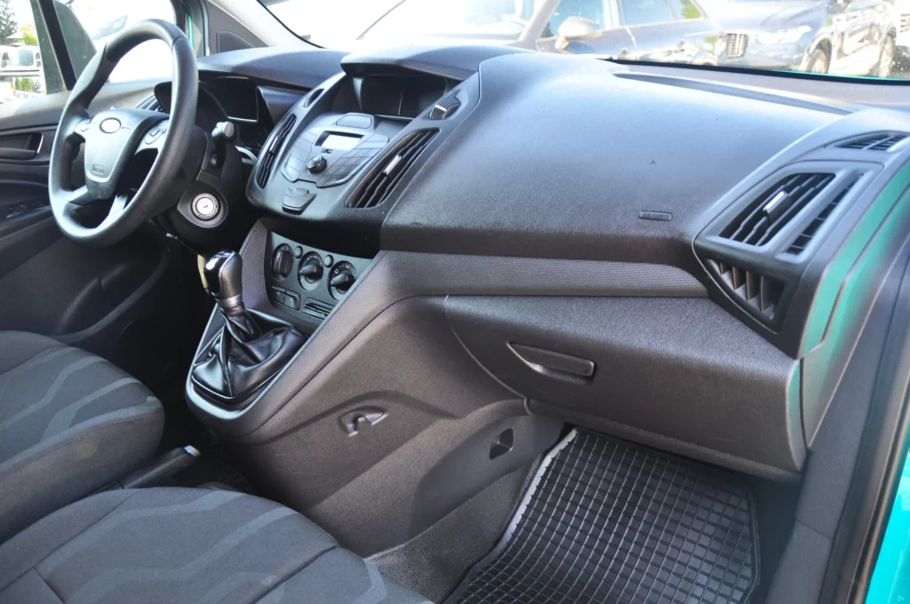 Ford Transit Connect L2H1 Furgon - 2017 - Levis Automobile