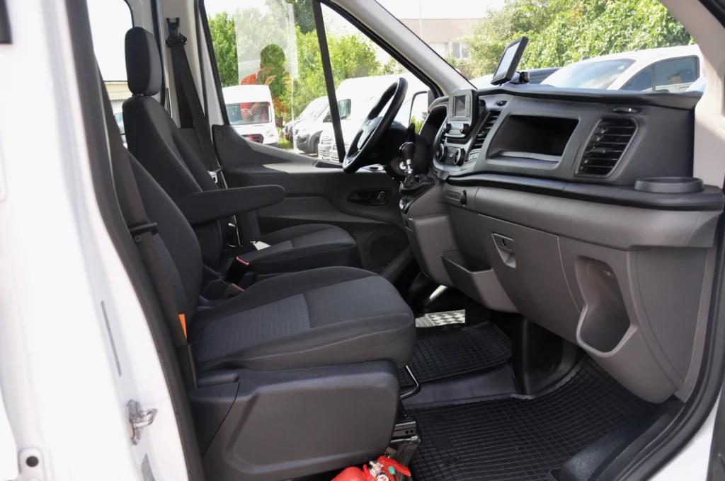 Ford Transit Doka Basculabil PD - 2022 - Levis Automobile