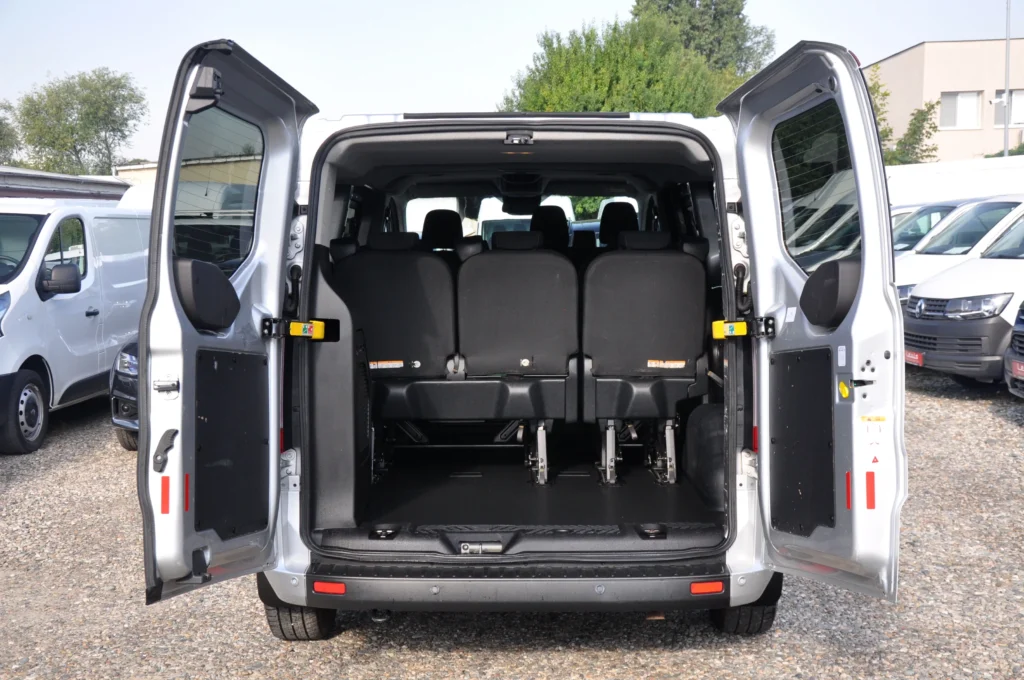 Ford Transit Custom L2H1 9 Locuri - 2019 - Levis Automobile